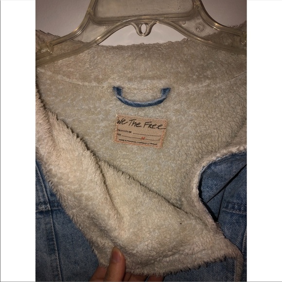 NEW FREE PEOPLE TWISTED HEART COZY DENIM JACKET - Picture 11 of 11